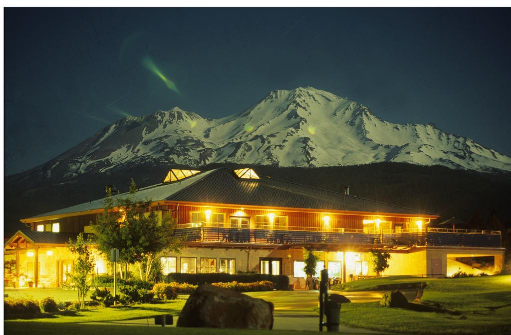 Mount Shasta Resort Bagian luar foto